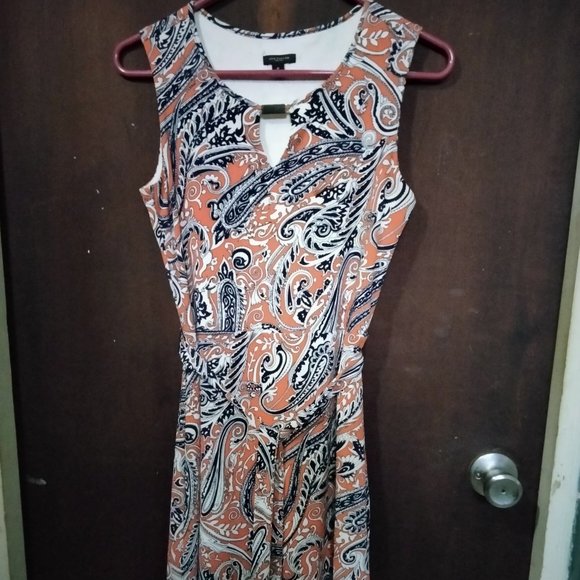 Set of 2 Ann Taylor Dresses Size 0 - Picture 2 of 7